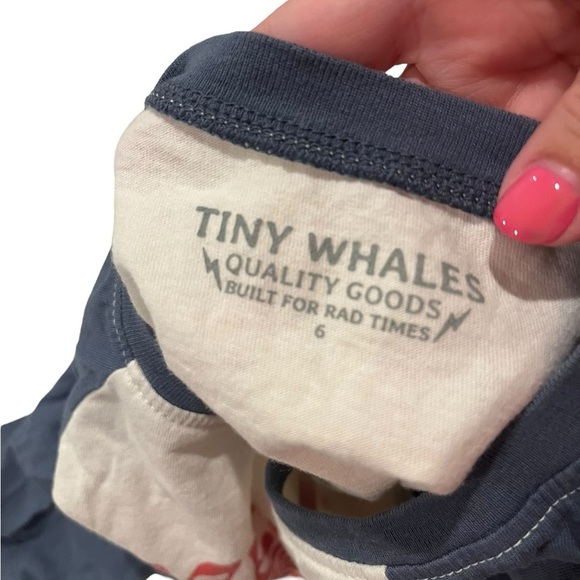 NWOT Tiny Whales Boys Rock N’ Roll Forever Raglan Tee in size 6 - Picture 4 of 4
